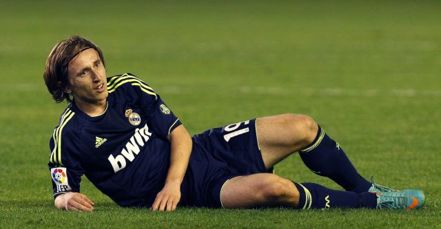 «Νοκ άουτ» για έξι εβδομάδες ο Μόντριτς